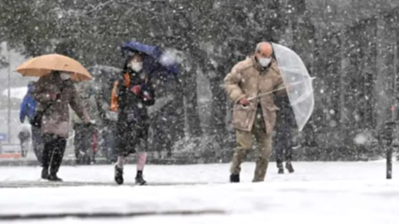 বাংলাদেশে অনলাইন শিক্ষার অগ্রগতি: নতুন সম্ভাবনা ও চ্যালেঞ্জ