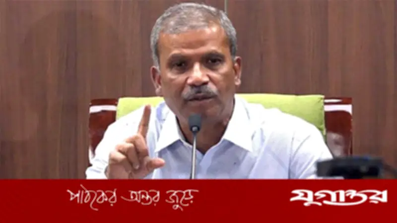 বিশ্বকাপ বর্জনের সিদ্ধান্ত বারবার নেওয়া উচিত: ক্রীড়া উপদেষ্টা আসিফ নজরুল