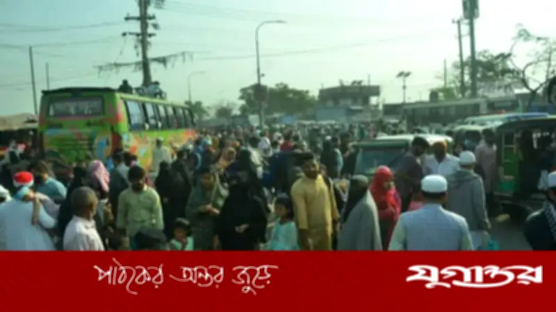 ত্রয়োদশ সংসদ নির্বাচনের প্রাক্কালে ভোটারদের বাড়ি ফেরার উৎসবমুখর দৃশ্য