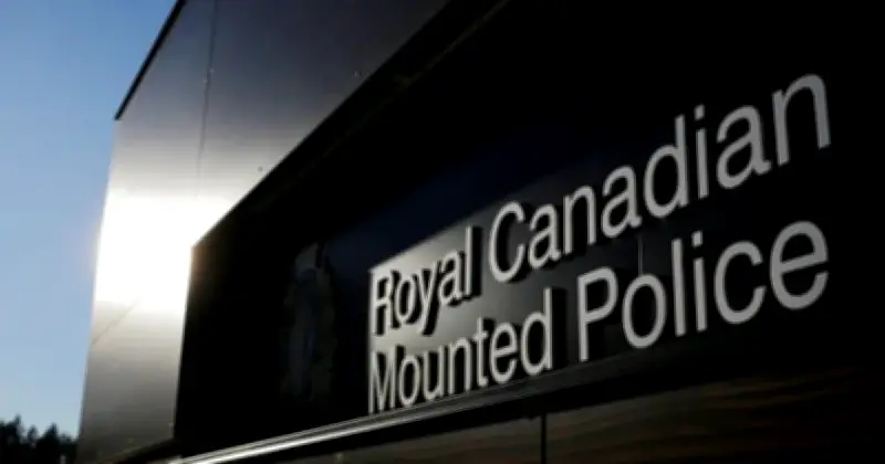 কানাডার টাম্বলার রিজে বন্দুকধারীর হামলায় ১০ জন নিহত, সন্দেহভাজন নারী হামলাকারীও মৃত