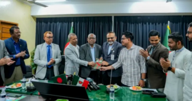 বাংলাদেশ ক্রিকেট বোর্ড ঢাকা বিশ্ববিদ্যালয়কে ২ কোটি টাকা দান করলো, পাকিস্তান ভারত ম্যাচের জন্য প্রস্তুত