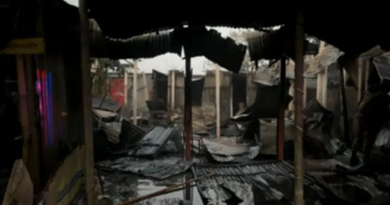 নারায়ণগঞ্জের পূর্বাচলে মার্কেটে ভয়াবহ অগ্নিকাণ্ড, পাঁচ দোকান পুড়ে ছাই
