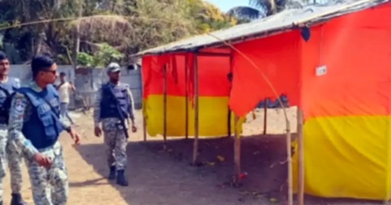 টেকনাফে দাঁড়িপাল্লা প্রতীকের নির্বাচনী কার্যালয়ে অগ্নিসংযোগ, তদন্তে আইনি ব্যবস্থার ঘোষণা