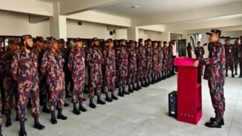 বিজিবি মহাপরিচালক নির্বাচনকালীন নাশকতা প্রতিহতের ঘোষণা, কুষ্টিয়ায় ভোটকেন্দ্রে বোমা সাদৃশ্য বস্তু উদ্ধার