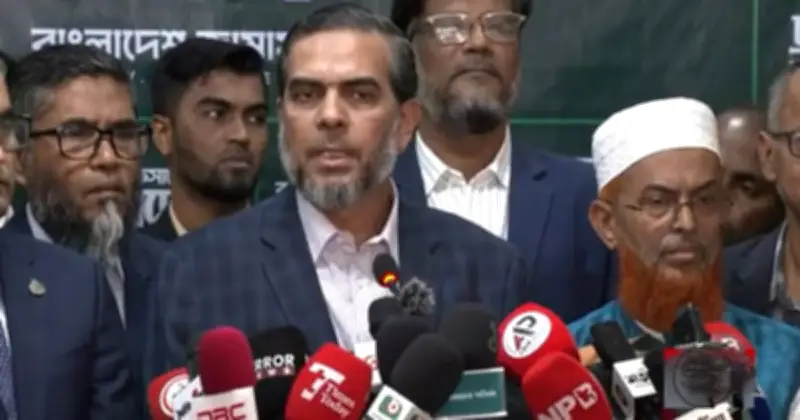 জামায়াতে ইসলামী ভোটের মাঠে থাকার ঘোষণা দিয়েছে, নির্বাচনী সহিংসতা ও ষড়যন্ত্রের অভিযোগ তুলেছে