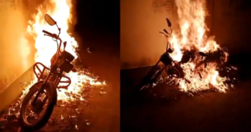 বরগুনার পাথরঘাটায় ছাত্রদল নেতার মোটরসাইকেলে অগ্নিসংযোগ, তদন্তে পুলিশ