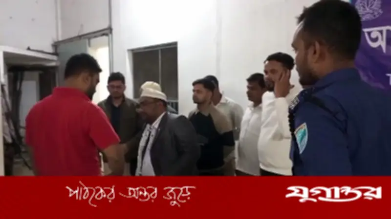 আশুলিয়ায় ভোটকেন্দ্র দখলচেষ্টা: সেনাবাহিনীর হাতে বিএনপির ১৩ নেতাকর্মী আটক