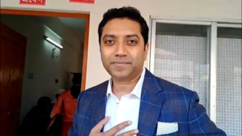 প্রথম আলোর ভিডিও প্রতিবেদন: বাংলাদেশের সাম্প্রতিক ঘটনাবলীর একটি দৃশ্যায়ন