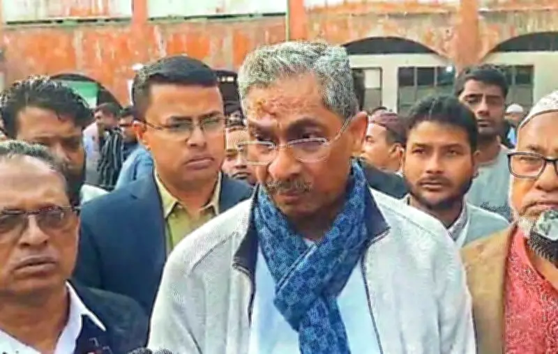 লক্ষ্মীপুর-৩ আসনে বিএনপি প্রার্থী এ্যানির ভোটদান, উৎসবমুখর পরিবেশের দাবি