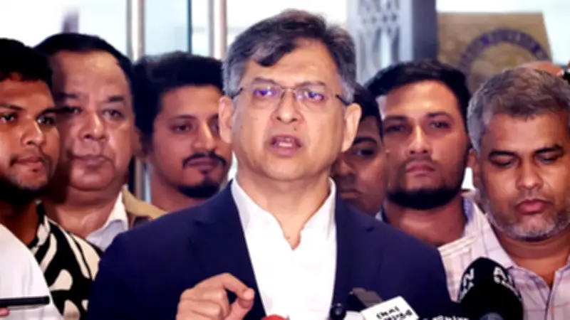 বিরোধী জোটের সরকার গঠনের দ্বারপ্রান্তে, ভোটে উৎসব ও বিতর্ক