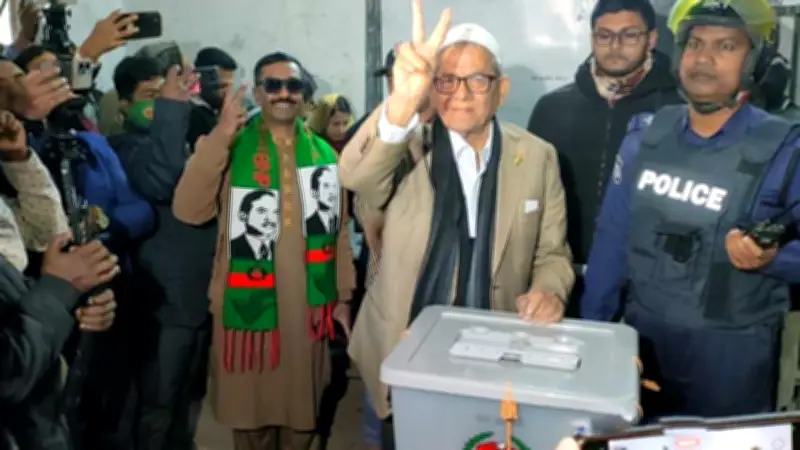 গণতন্ত্রের নতুন যাত্রা: নির্বাচনে ভোট উৎসব ও রাজনৈতিক টানাপোড়েন