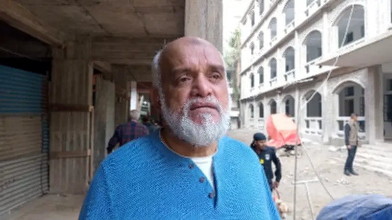 গুলশানে ভোটার মীর আক্তার উদ্দিনের উচ্ছ্বাস: 'গণতন্ত্র ফিরে এসেছে'