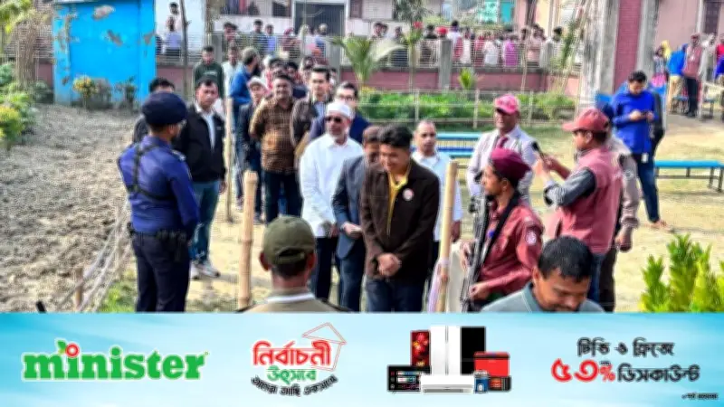 ত্রয়োদশ সংসদ নির্বাচনে ভোট দিলেন বিএনপি নেতা লুৎফুজ্জামান বাবর