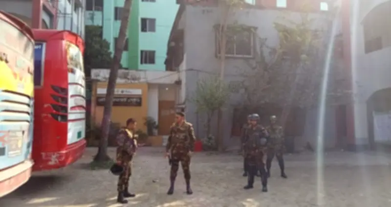 বাংলাদেশে অনলাইন শিক্ষার ভবিষ্যৎ: নতুন সম্ভাবনা ও চ্যালেঞ্জ