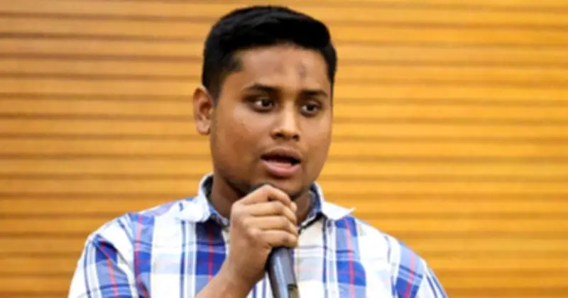 জাতীয় নাগরিক পার্টির নেতা হাসনাত আবদুল্লাহ বলেছেন, ভোটগ্রহণ উৎসবমুখর পরিবেশে চলছে