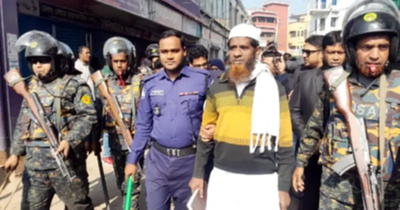 চুয়াডাঙ্গায় জামায়াত নেতাকে নগদ টাকা নিয়ে আটক, ভোটারদের টাকা বিতরণের অভিযোগ