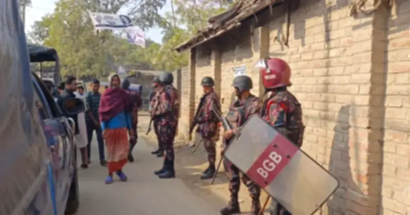 মেহেরপুরে ভোটকেন্দ্রে যাওয়ার পথে সংঘর্ষে বিএনপি-জামায়াতের নেতাকর্মী আহত