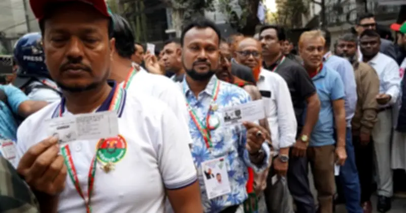 দ্বাদশ সংসদ নির্বাচনে দুপুর ১২টার মধ্যে ভোটার উপস্থিতি ৩২.৮৮ শতাংশ