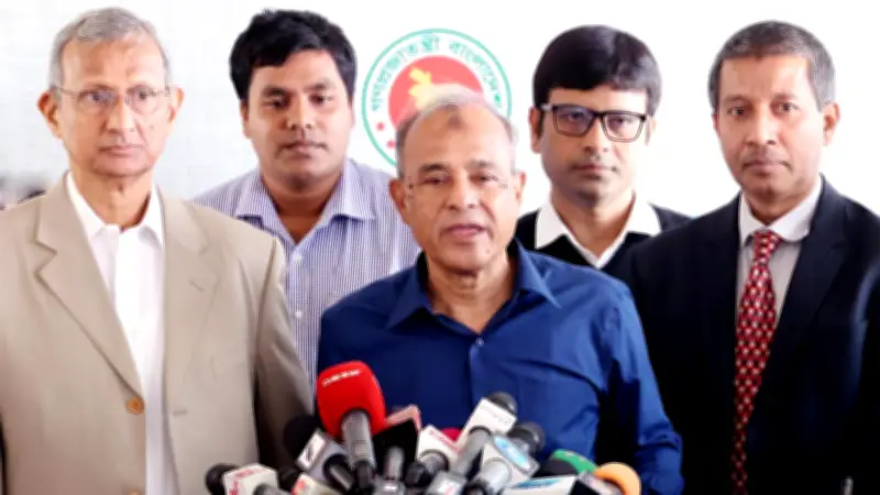 নির্বাচন উৎসবমুখর, বিচ্ছিন্ন ঘটনা সত্ত্বেও ভোটগ্রহণ শান্তিপূর্ণ: স্বরাষ্ট্র উপদেষ্টা