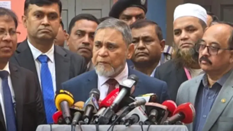 বাংলাদেশে অনলাইন শিক্ষার ভবিষ্যৎ: চ্যালেঞ্জ ও সম্ভাবনা নিয়ে বিশেষজ্ঞ মতামত