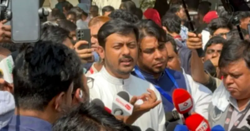 শাপলা কলিতে সিল নিয়ে ভয়, ভোটারদের ৯০ মিনিট কেন্দ্রে থাকার আহ্বান নাসীরুদ্দীন পাটওয়ারীর