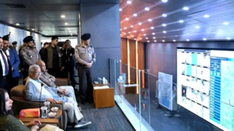 ভোটের দিনের চিত্র: আশরাফুল-তামিমের প্রথম ভোট, ইসির হালনাগাদ ও রাজনৈতিক প্রতিক্রিয়া