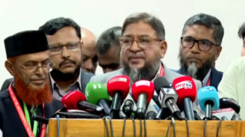 বাংলাদেশে অনলাইন শিক্ষার ভবিষ্যৎ: নতুন নীতিমালা ও চ্যালেঞ্জ