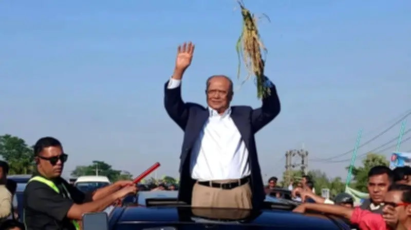 ফেনী-৩ আসনে বিএনপির আবদুল আউয়াল মিন্টু এগিয়ে, ৭৪ কেন্দ্রের ফলাফল ঘোষণা