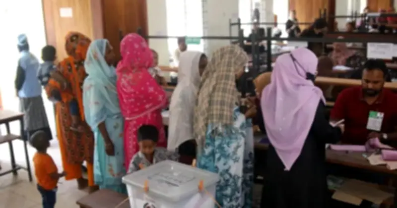 ১৩তম জাতীয় সংসদ নির্বাচনে ভোটগ্রহণ দিনে নির্বাচনী সহিংসতায় কোনো হতাহত নেই