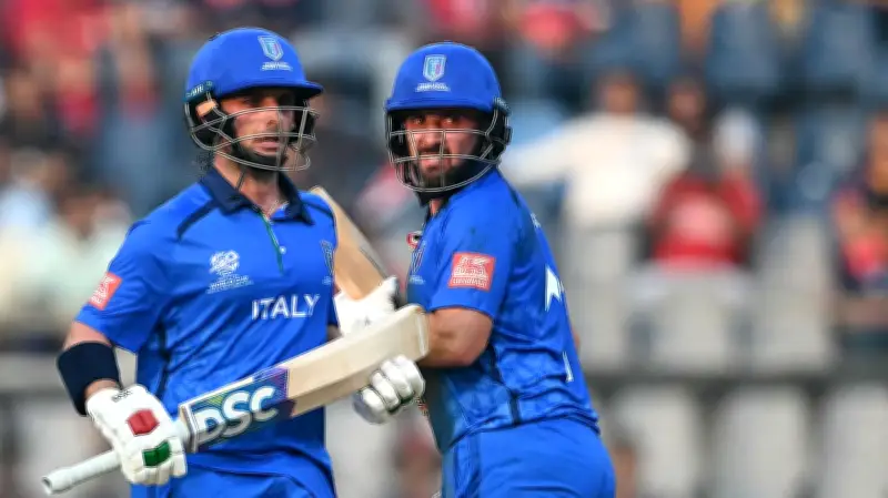 টি-টুয়েন্টিতে ইতিহাস গড়লেন মস্কা ভাইয়েরা, ভেঙে দিলেন আকমল ভাইদের রেকর্ড