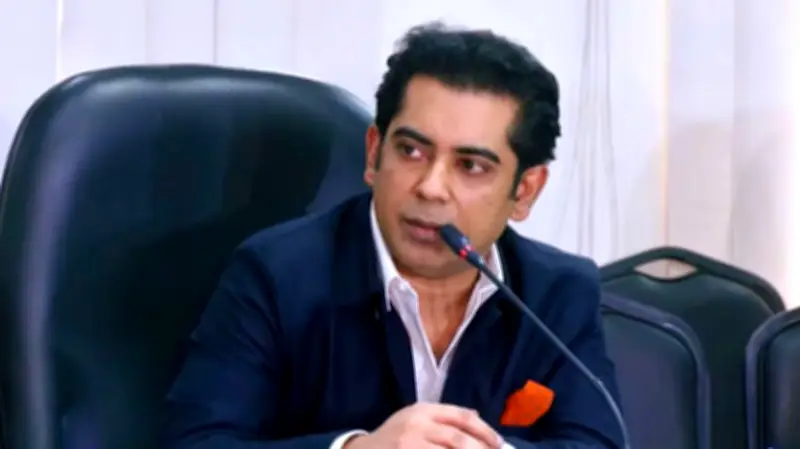 বাংলাদেশের অর্থনীতিতে রেমিট্যান্স প্রবাহের নতুন রেকর্ড: জুলাই মাসে ২.৫ বিলিয়ন ডলার অর্জন