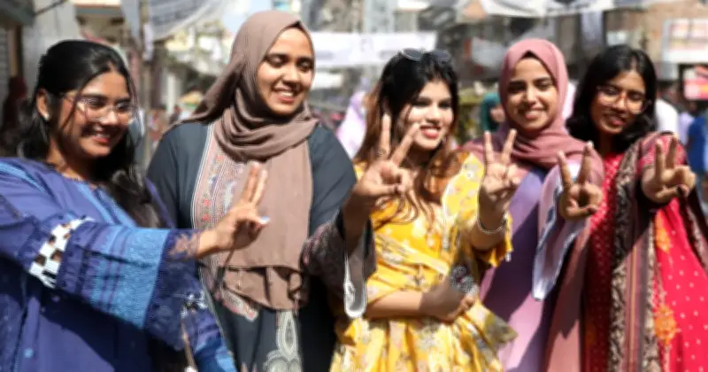 ত্রয়োদশ জাতীয় সংসদ নির্বাচন: উৎসবমুখর ভোটার উপস্থিতি ও বিচ্ছিন্ন সংঘর্ষ