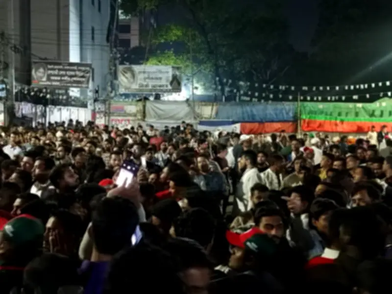 ঢাকা-৮ আসনে ফলাফল ঘোষণা নিয়ে উত্তেজনা, বিএনপি সমর্থকদের অবস্থান