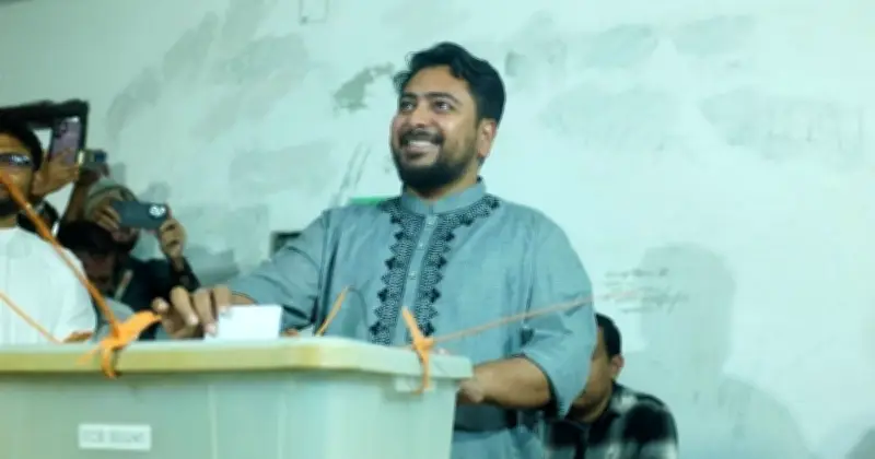 ঢাকা-১১ আসনে নাহিদ ইসলামের জয়, বিএনপি প্রার্থীকে ৫ হাজার ৯৯০ ভোটে হারান