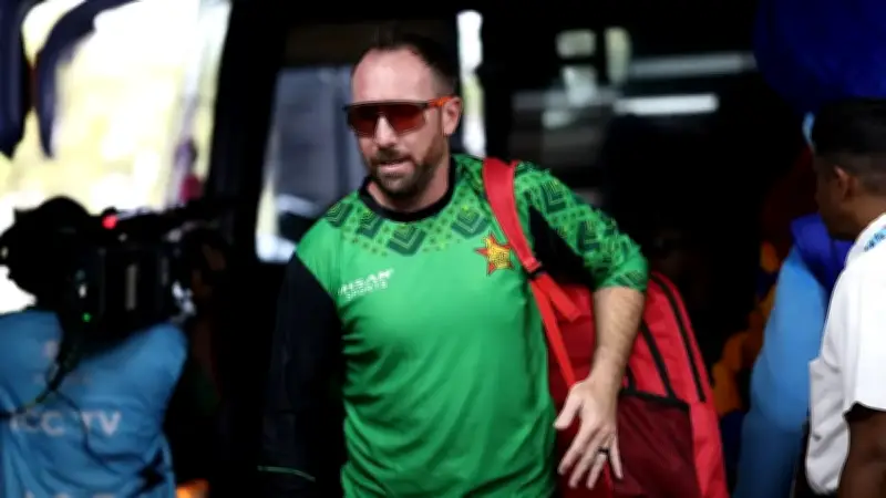 জিম্বাবুয়ের ব্রেন্ডন টেলর টি-টুয়েন্টি বিশ্বকাপ থেকে ছিটকে পড়লেন হ্যামস্ট্রিং চোটে