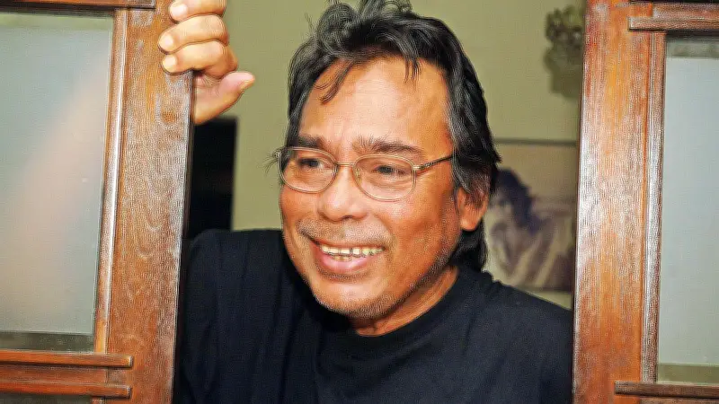 হুমায়ুন ফরীদির জীবনদর্শন: মৃত্যুকে আলিঙ্গন থেকে সুখের সন্ধান