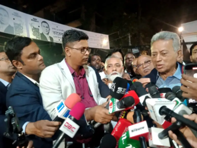 বিএনপির পররাষ্ট্রনীতি হবে স্বার্থকেন্দ্রিক, বিশেষ দেশকেন্দ্রিক নয়: আমীর খসরু