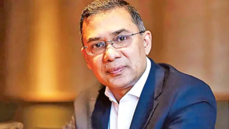 দুই যুগ পর নিরঙ্কুশ সংখ্যাগরিষ্ঠতা নিয়ে সরকার গঠনে যাচ্ছে বিএনপি, প্রধানমন্ত্রী হবেন তারেক রহমান