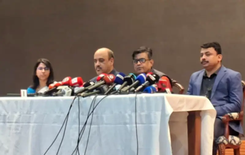 নির্বাচিত সংসদ সদস্য ও মন্ত্রিপরিষদের শপথ ১৭ ফেব্রুয়ারির মধ্যে হবে: প্রধান উপদেষ্টার প্রেস সচিব