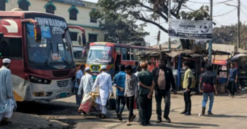 ত্রয়োদশ জাতীয় নির্বাচনের ছুটি শেষ, জীবিকার টানে ঢাকায় ফিরছে লাখো মানুষ