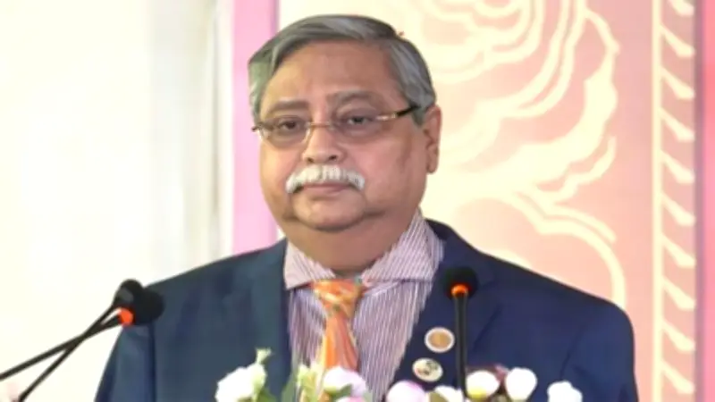 নতুন মন্ত্রিসভার শপথ ও নির্বাচন-পরবর্তী সহিংসতা: ফরিদপুর-নাটোরে সংঘর্ষে আহত ৩২