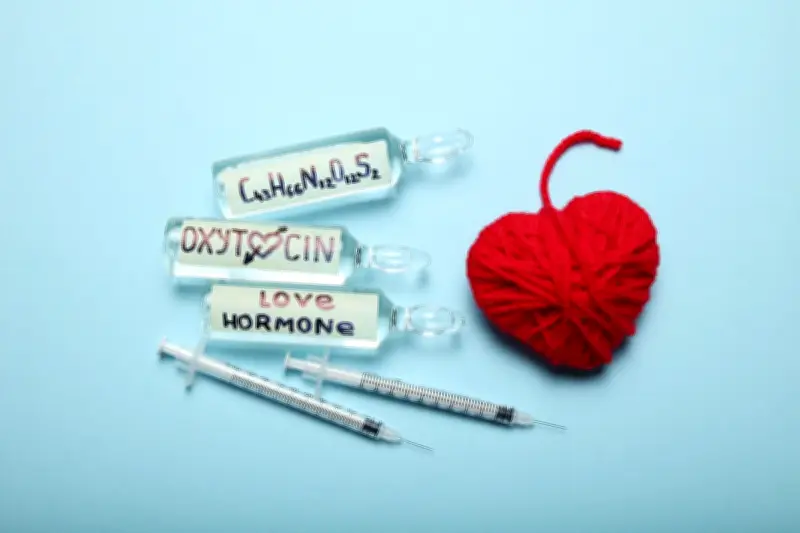 ভালোবাসা দিবসে বিশেষ আলোচনা: অক্সিটোসিন হরমোনের বিস্ময়কর ভূমিকা ও ইতিহাস