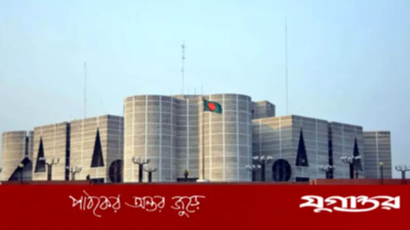 প্রথমবারের মতো সংসদ দক্ষিণ প্লাজায় মন্ত্রিসভার শপথ, প্রধানমন্ত্রীর বাসভবন প্রস্তুত নয়