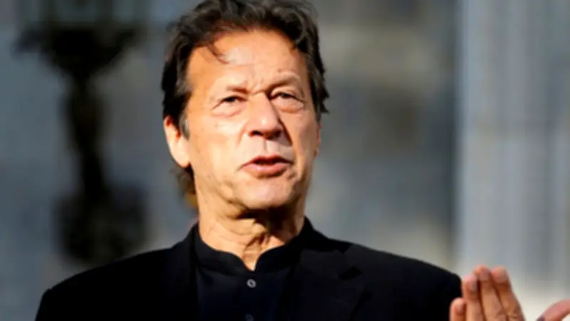 কারাগারে ইমরানের দৃষ্টিশক্তি হ্রাস, সুচিকিৎসার দাবিতে ওয়াসিম-ওয়াকারের উদ্যোগ