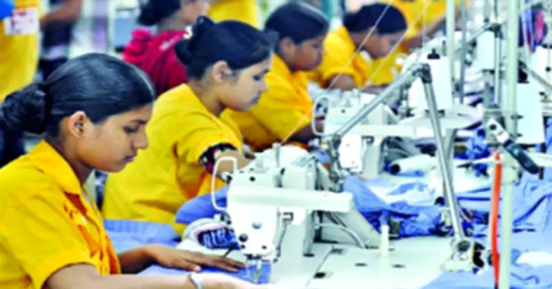 ইইউ পোশাক বাজারে ডিসেম্বরে ধাক্কা: বাংলাদেশের রফতানি মূল্য ১২% কমেছে