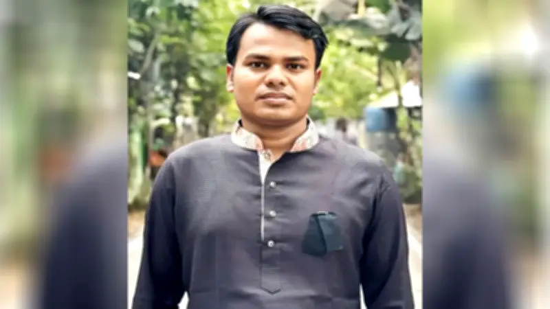 বরগুনায় জেলা ছাত্রলীগ নেতা গ্রেপ্তার, নতুন সরকারের শপথে ১৩ দেশের নেতা আমন্ত্রিত