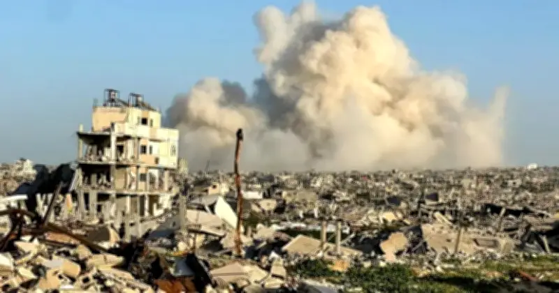 গাজা ও লেবাননে ইসরায়েলি হামলায় ৮ ফিলিস্তিনি নিহত, যুদ্ধবিরতি লঙ্ঘনের অভিযোগ