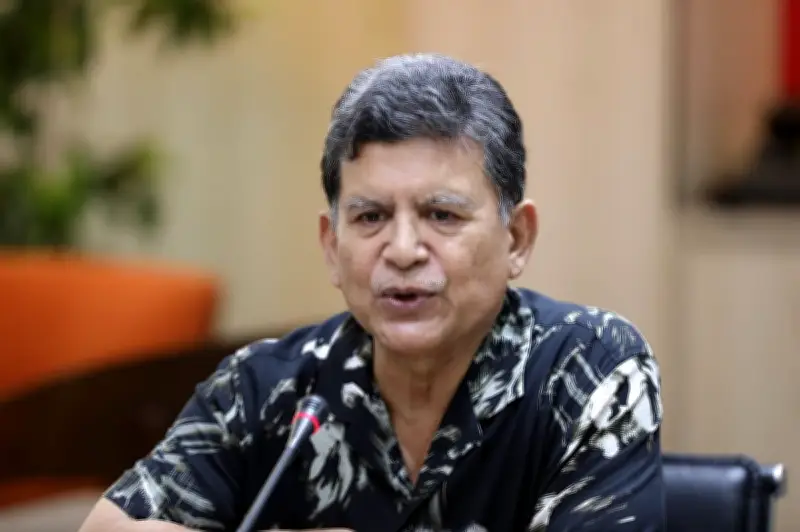 সুষ্ঠু নির্বাচনের মাধ্যমে জাতীয় ঐক্য ও অর্থনৈতিক পুনর্গঠনের পথে বাংলাদেশ