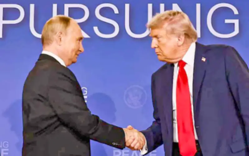 ট্রাম্পের কূটনীতি: বিশ্বাস ভেঙে পারমাণবিক অস্থিরতার ঝুঁকি