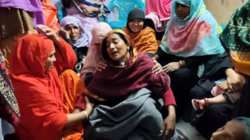 রাজশাহীতে মসজিদে যাওয়ার পথে গুলিবিদ্ধ মোস্তফার পরিবারে শোকের ছায়া, বিএনপি নেতাদের বিরুদ্ধে হত্যার অভিযোগ